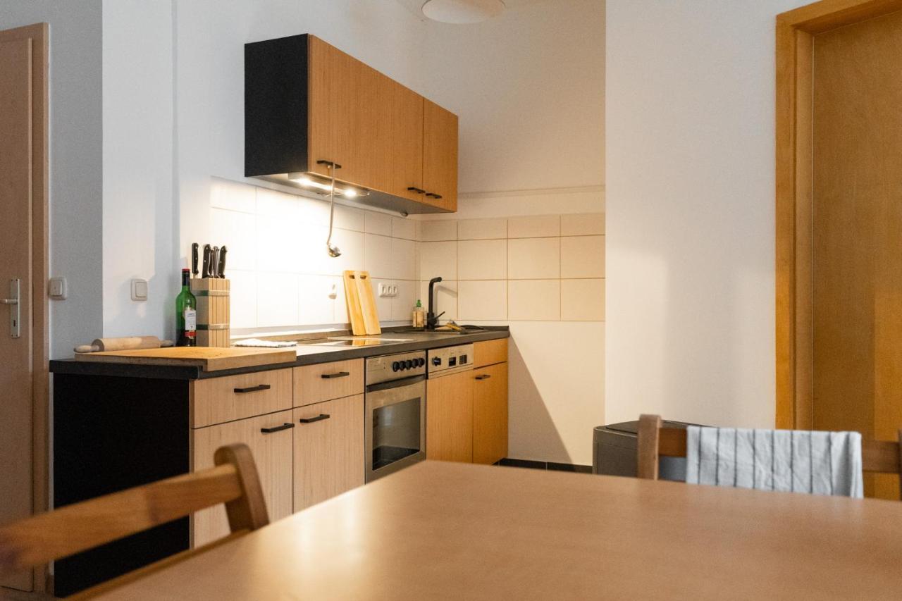 230 M2 Loft Mit Eigenem Wintergarten Mit Tischtennis & Dart, Kostenloser Parkplatz Erfurt Dış mekan fotoğraf