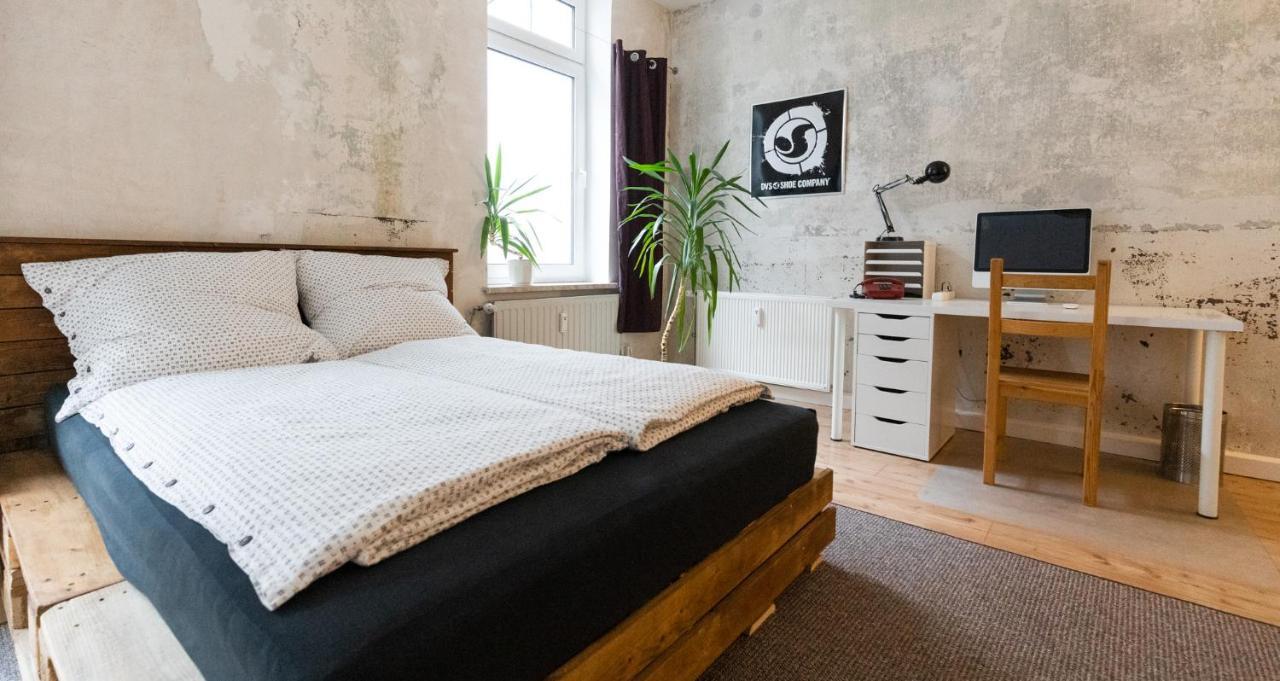 230 M2 Loft Mit Eigenem Wintergarten Mit Tischtennis & Dart, Kostenloser Parkplatz Erfurt Dış mekan fotoğraf